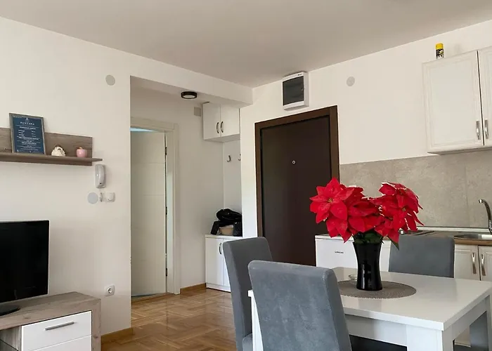 Centar & Free Parking