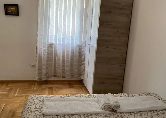 Centar & Free Parking * Vrnjačka Banja